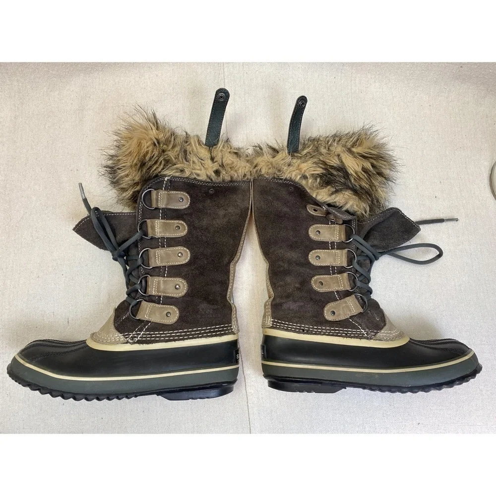 Sorel Joan of Arctic Waterproof Snow boots 7 *read